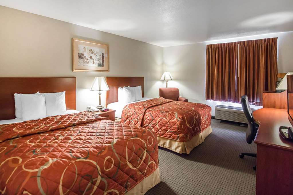 Quality Inn Parsons North Rum bild